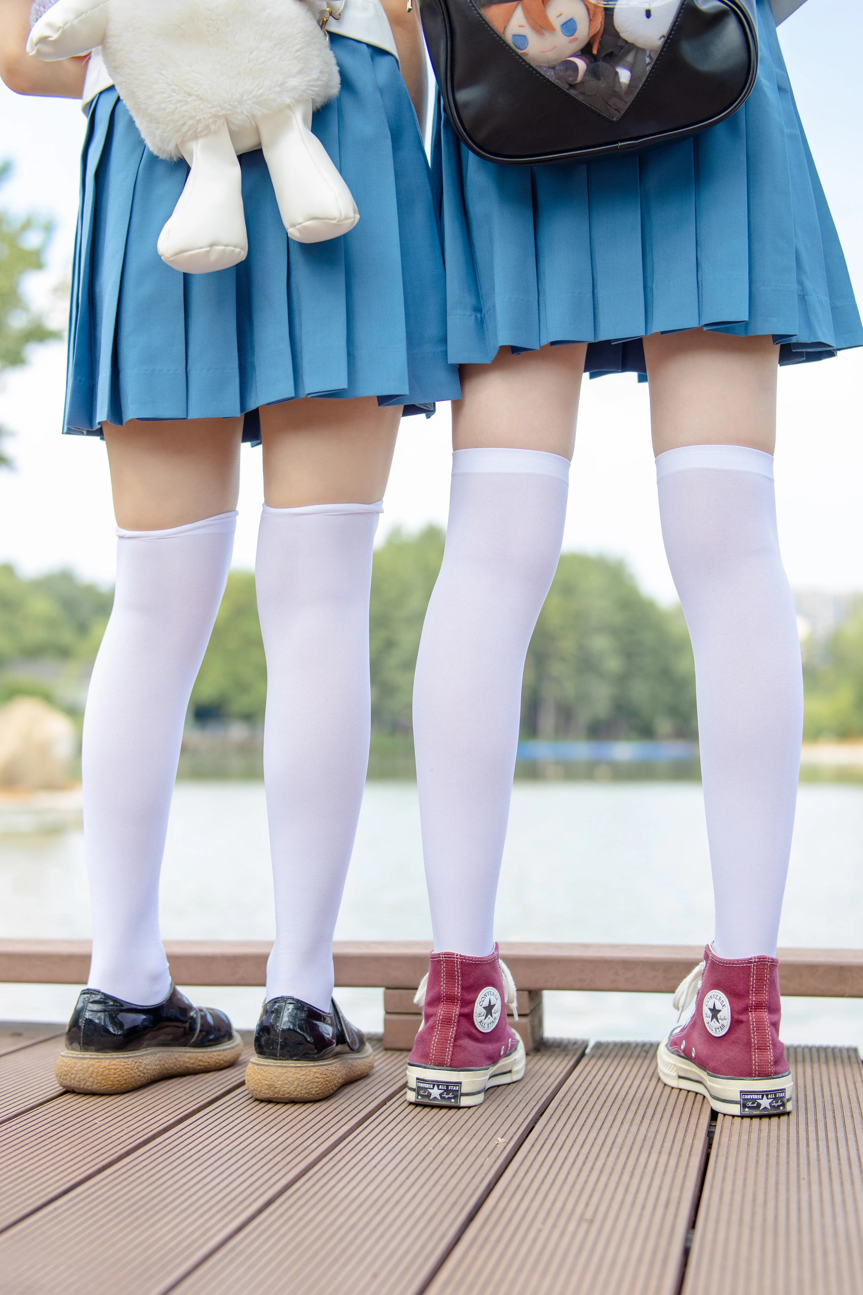 森萝财团 JKFUN-025 默陌&Aika  80D白丝过膝袜 [93P]插图4